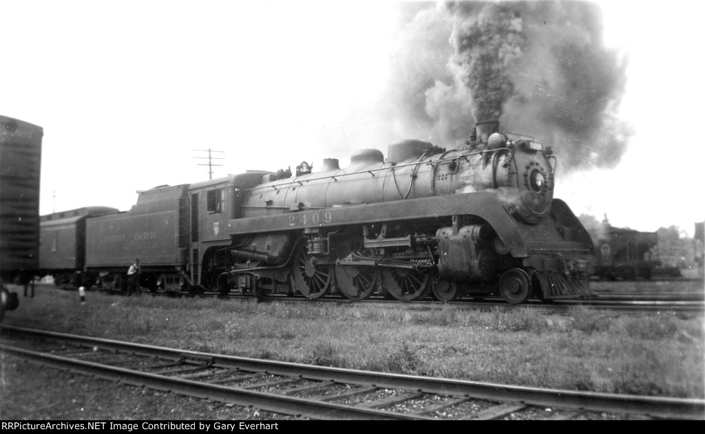 CP 4-6-2 #2409 - Canadian Pacific